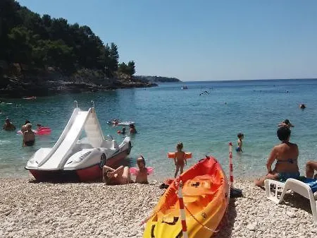 Villa Wellness & Spa, Stella - Heated Pool, Jacuzzi, Table Tennis, Children's Playground, Close To The Sea, Medulin - Istria