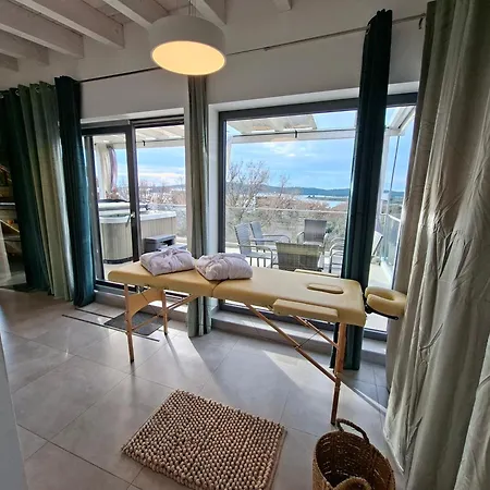 Villa Wellness & Spa, Stella - Heated Pool, Jacuzzi, Table Tennis, Children's Playground, Close To The Sea, Medulin - Istria Pomer