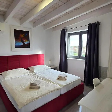 Wellness & Spa, Stella - Heated Pool, Jacuzzi, Table Tennis, Children's Playground, Close To The Sea, Medulin - Istria *