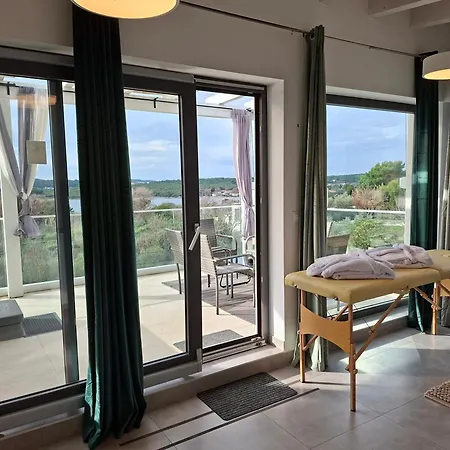 Villa Wellness & Spa, Stella - Heated Pool, Jacuzzi, Table Tennis, Children's Playground, Close To The Sea, Medulin - Istria Pomer