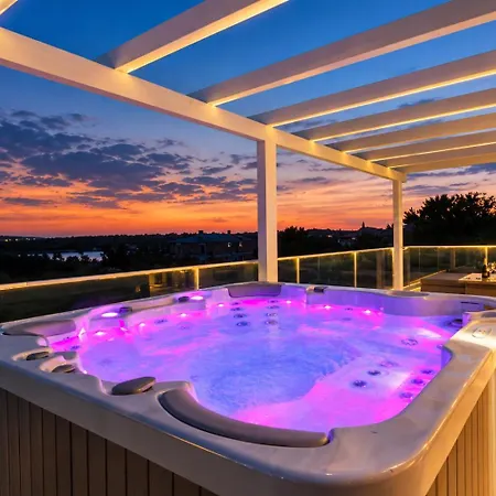 Wellness & Spa, Stella - Heated Pool, Jacuzzi, Table Tennis, Children's Playground, Close To The Sea, Medulin - Istria Villa
