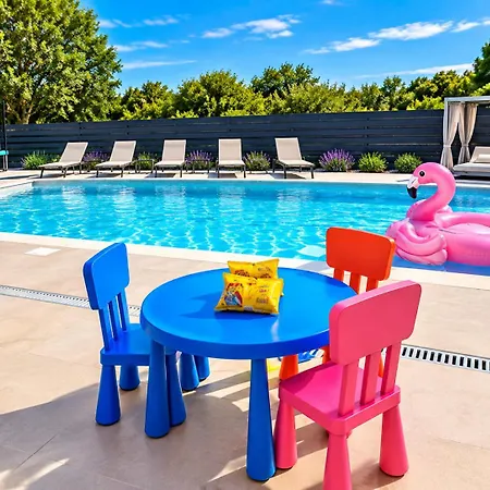 Wellness & Spa, Stella - Heated Pool, Jacuzzi, Table Tennis, Children's Playground, Close To The Sea, Medulin - Istria * Pomer