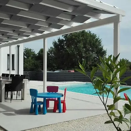 Villa Wellness & Spa, Stella - Heated Pool, Jacuzzi, Table Tennis, Children's Playground, Close To The Sea, Medulin - Istria