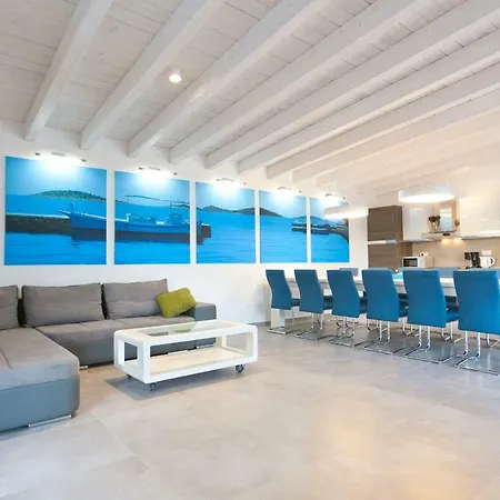 Wellness & Spa, Stella - Heated Pool, Facilities For Children, Close To Beaches And The Sea, Medulin - Istria Villa *