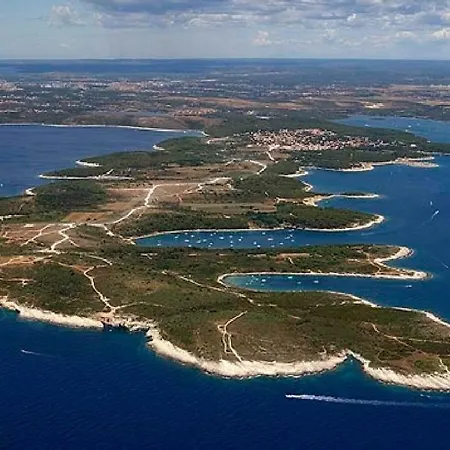 Wellness & Spa, Stella - Heated Pool, Jacuzzi, Table Tennis, Children's Playground, Close To The Sea, Medulin - Istria *